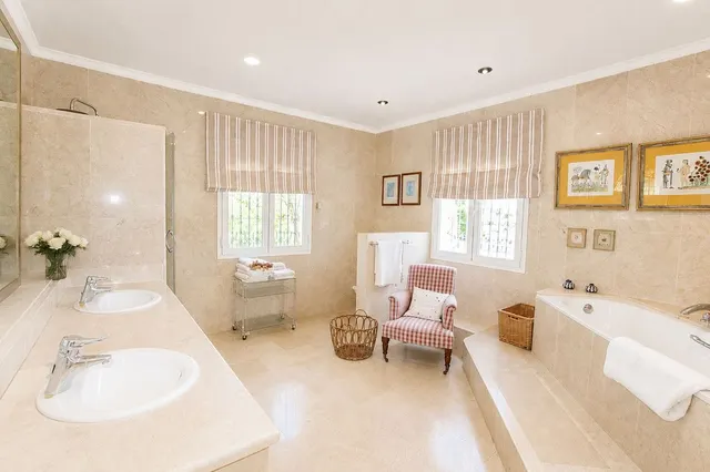 Villa 4 habitaciones 578m² en venta - ARQUEROS — 11