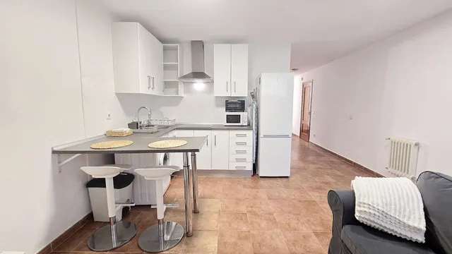 EN ALQUILER PISO PARA ESTUDIANTES CON GASTOS INCLUIDOS EN VILLANUEVA DE LA CAÑADA (MADRID). — 6
