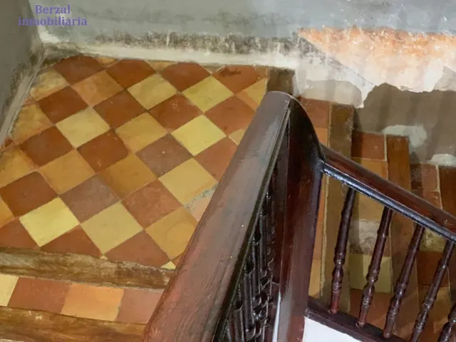 Casa de pueblo en venta en Entrena. Para reformar, con muchas posibilidades, — 24