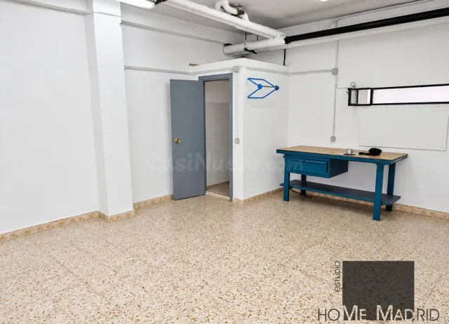 ESTUDIO HOME MADRID OFRECE local comercial de 36 m2, a pie de calle en el barrio de Ciudad Lineal. — 4
