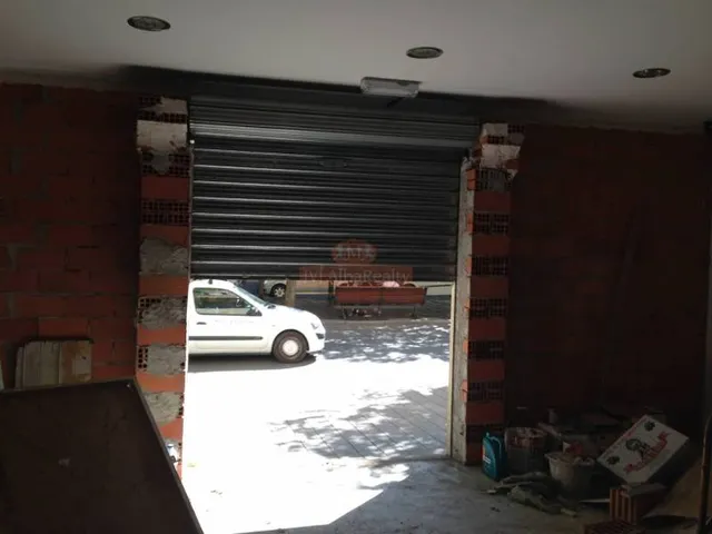 SE ALQUILA LOCAL COMERCIAL ZONA BARRIO PILAR — 9