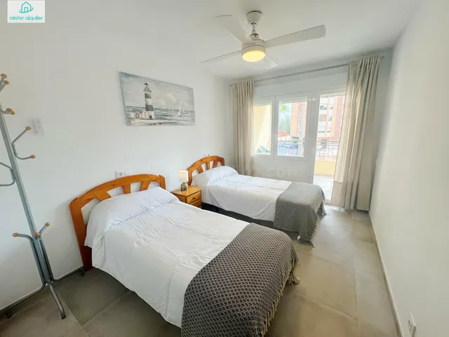 APARTAMENTO A UNOS PASOS DE LA PLAYA Y COLEGIOS IDEAL DOCENT
