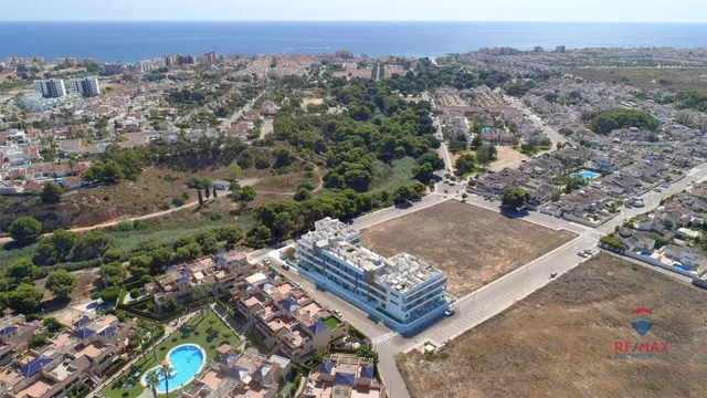Nuevo apartamento de 2 habitaciones y 1 baño cerca de la playa de Mil Palmeras — 7