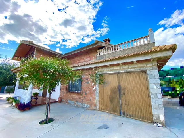 ZONA MAJANEQUE -Parcela de 1000m2 con casa que cada planta s - foto 2