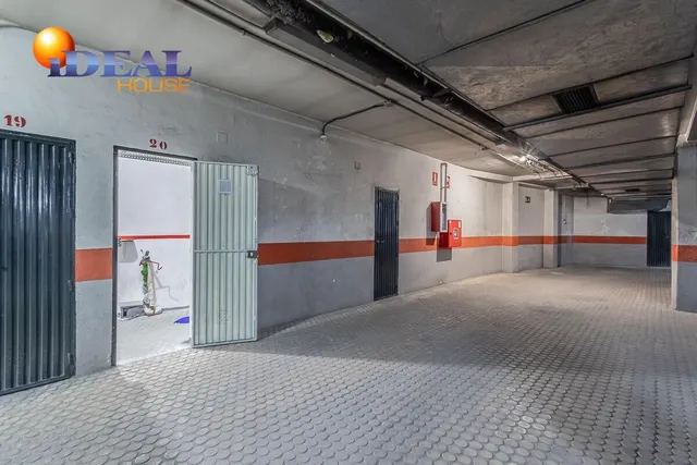 TRASTERO EN VENTA JUNTO CONSTITUCIÓN — 4