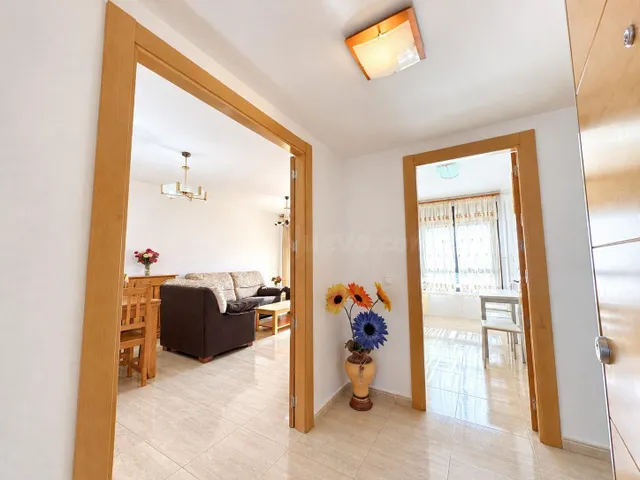 Piso muy luminoso en venta en zona Alcampo - foto 2