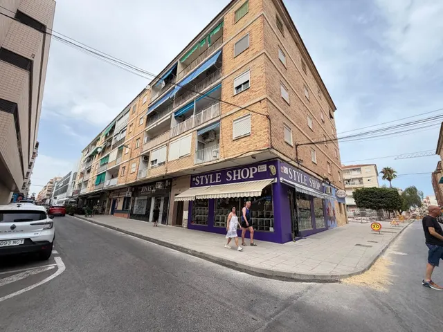Apartamento 3 habitaciones 81m² en venta - Estacion de autobuses — 47