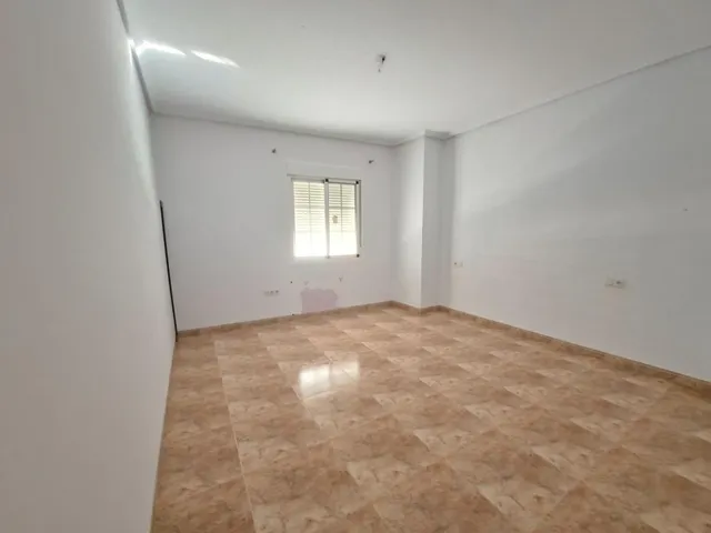 SE VENDE CASA EN ABRUCENA — 21