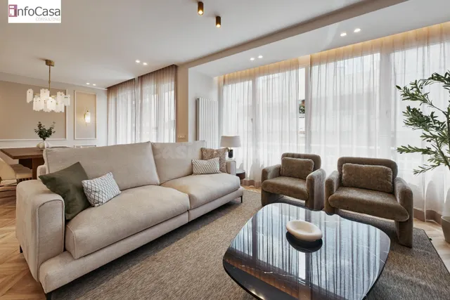 Elegante Vivienda en el Corazón del Barrio Salamanca ✨ - foto 2