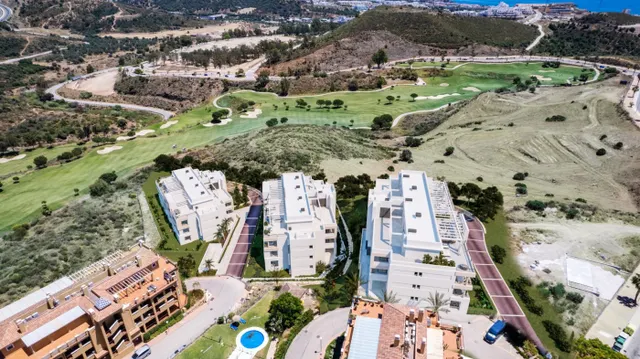 La Cala de Mijas Obra Nueva - Piso 2 Dormitorios Garaje, Trastero y Piscina — 11