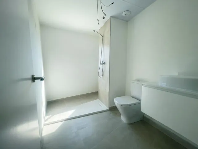 ¡GRAN OPORTUNIDAD! ÁTICO DE LUJO CON SOLÁRIUM PRIVADO Y VISTAS AL MAR Y MONTAÑA EN BENALMÁDENA – BLUE SEA HOMES — 16