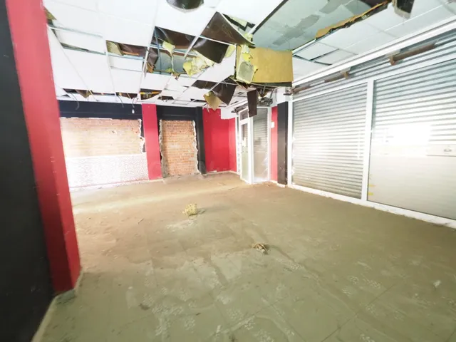 SE VENDE LOCAL COMERCIAL EN OLESA DE MONTSERRAT - foto 3