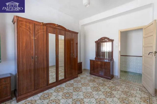 Casa con gran solar — 24