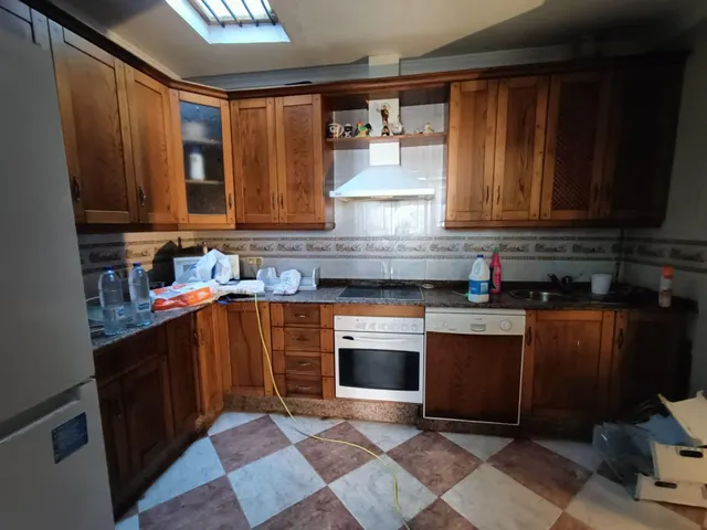 OPORTUNIDAD DE DOS CASAS EN UNA — 21