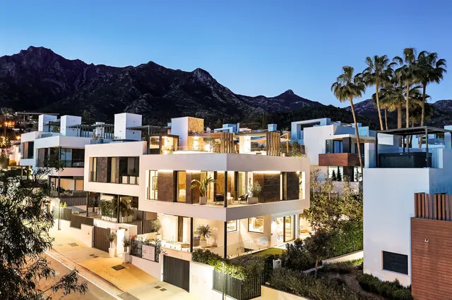 Adosado 4 habitaciones 609m² en venta - Marbella - foto 2