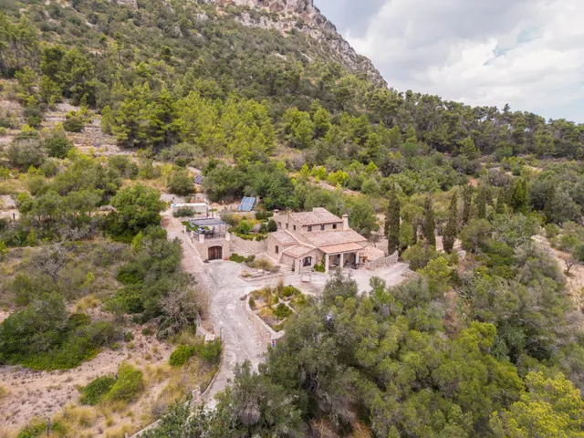 Finca Rustica junto a Puig de Randa — 31