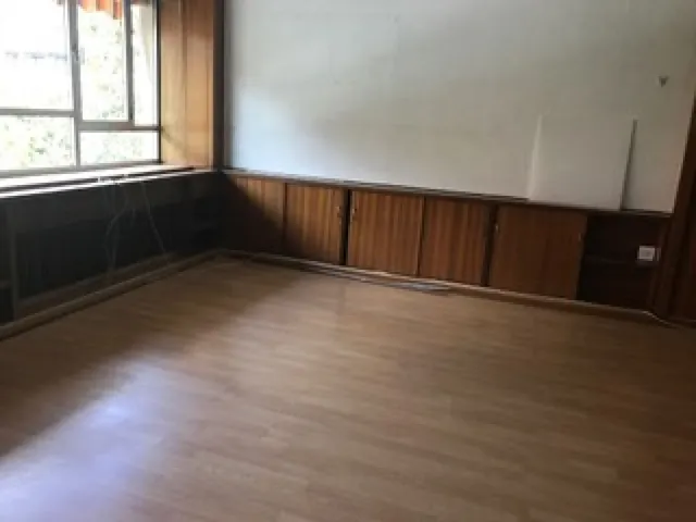Oficina alquiler centro — 12