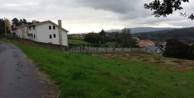 TERRENO URBANIZABLE EN LA ZONA DE ROXOS - foto 2
