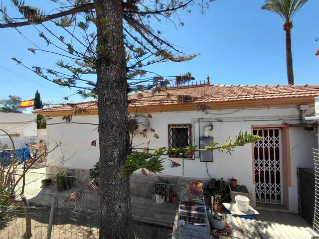 CASA en PARCELA DE 1.570 m2, OPORTUNIDAD ÚNICA FRENTE AL PUERTO DE LA VILLAJOYOSA — 43