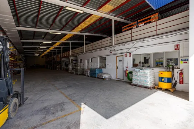 OPORTUNIDAD ÚNICA PARA INVERSORES Y EMPRESAS VENTA O ALQUILE - foto 5