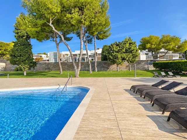 ATICO DUPLEX EN SANT PERE DE RIBES, URBANIZACIÓN CASAS DEL M - foto 2