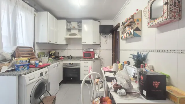 PISO VENTA SALAMANCA. Urbis te ofrece un piso en venta en la zona de Capuchinos-Glorieta-Ciudad Jardín, Salamanca. — 19