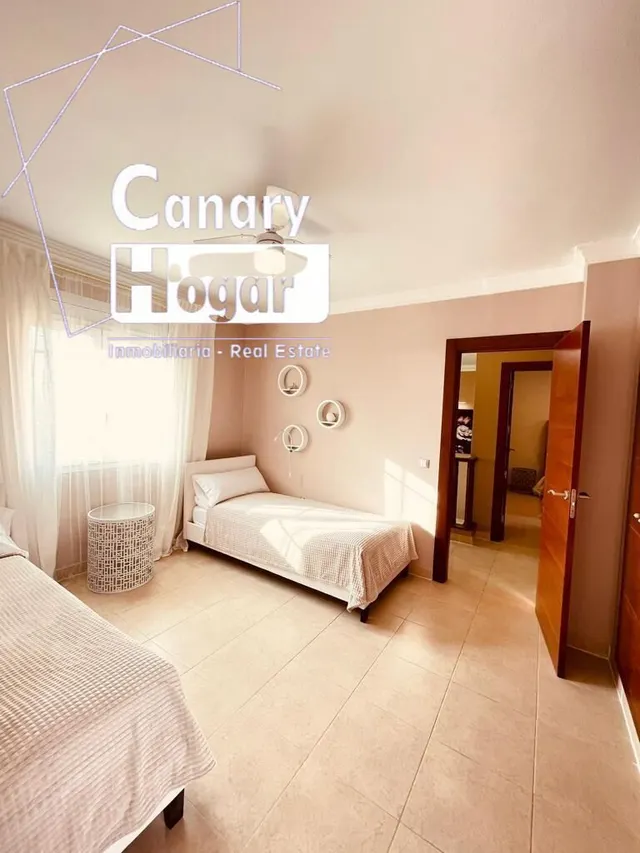 VILLA EN VENTA EN MESETAS DEL MAR, LOS CRISTIANOS — 21