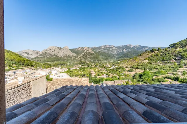 CASA OBRA NUEVA UNIFAMILIAR CON PISCINA Y GARAJE - foto 3