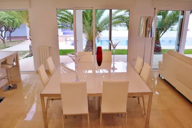 Chalet de Lujo a estrenar en Alicante. Oportunidad — 11