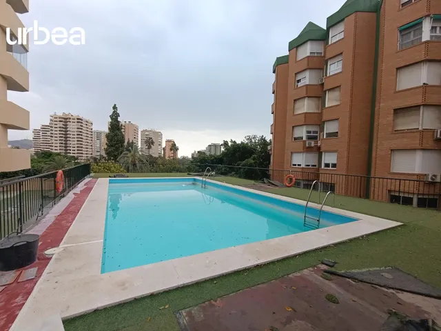 GRAN PISO EN ZONA AVENIDA ANDALUCIA CON 4 HABS ANTES 5 — 20