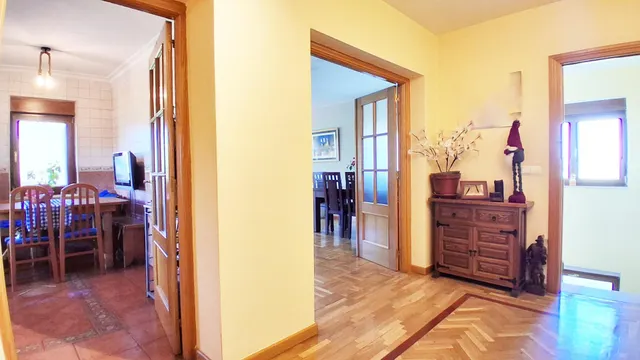 Urbis te ofrece un chalet en venta en Ciudad Rodrigo, Salamanca. — 29
