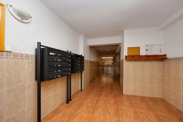 Apartamento de dos dormitorios, en primera línea, con fantásticas vistas al mar — 25