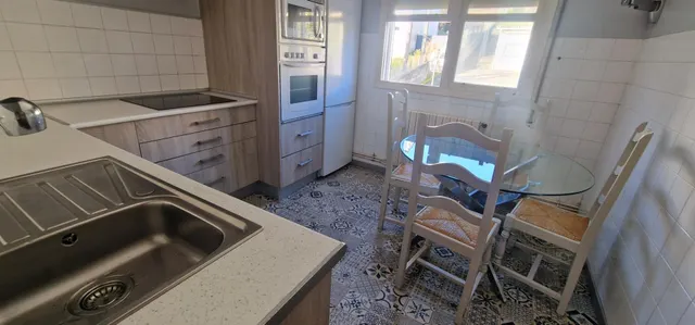 PISO EN VENTA EN EDIFICIO RESIDENCIAL DE 119 METROS CON UNA  - foto 5