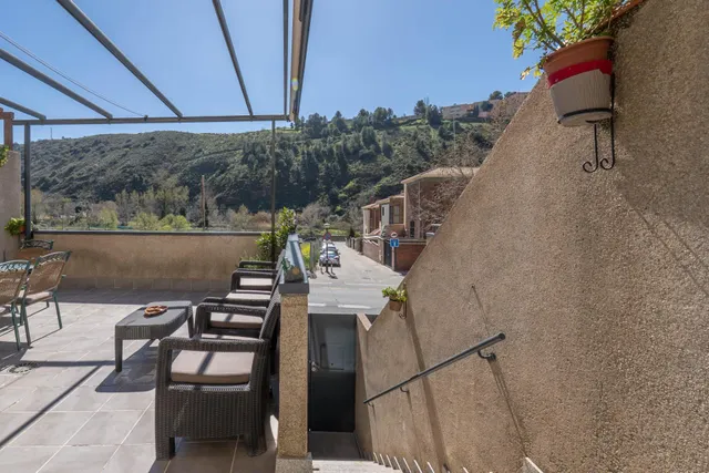 VENTA DE EXCLUSIVA CASA EN CARRETERA DE LA SIERRA - GRANADA — 28