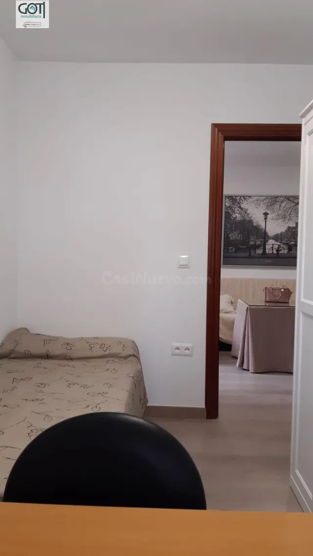 PISAZO ESTUDIANTES AL MEJOR PRECIO — 2