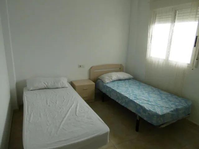 PISO AMUEBLADO CON TRASTERO — 14