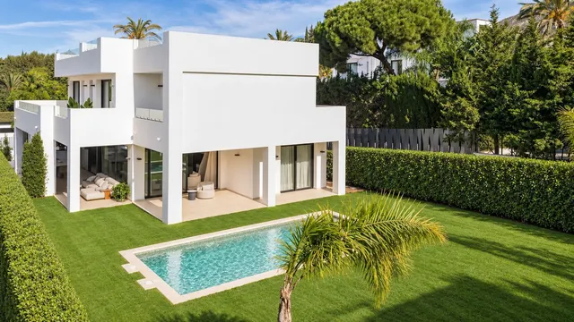 Chalet 5 habitaciones 465m² en venta - Marbella — 14