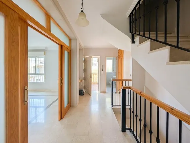 Exclusiva Residencia Unifamiliar en Cájar: Haciendo esquina. Espacio, Calidad y Bienestar para su Familia — 32