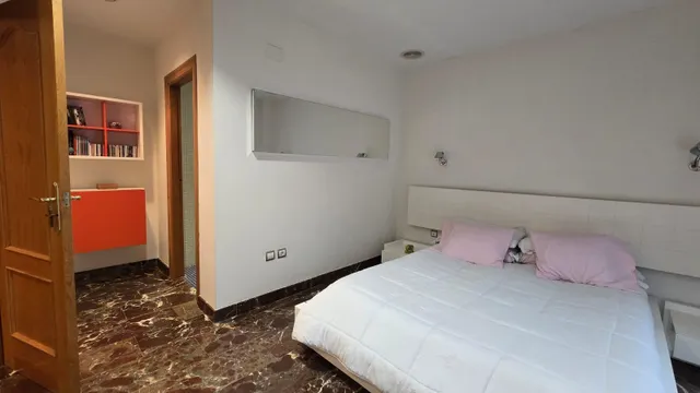 PISO DE LUJO EN ESQUINA TODO EXTERIOR CON GRAN SALON — 27