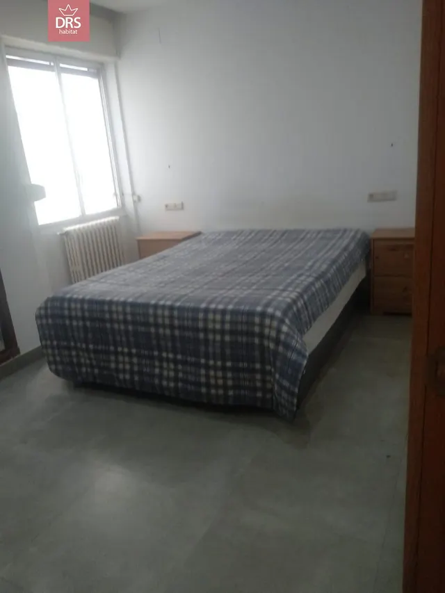 PISO EN PLENO CENTRO, CL MARTINEZ VILLENA AL LADO DEL ALTOZANO — 19