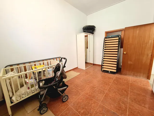 Casa de Pueblo. — 13