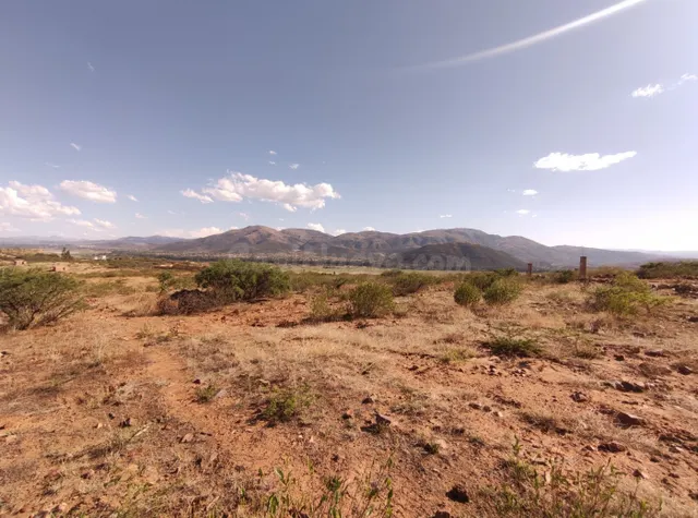 Bs.-119.000 Terreno en venta con hermosa vista al lago de la - foto 4