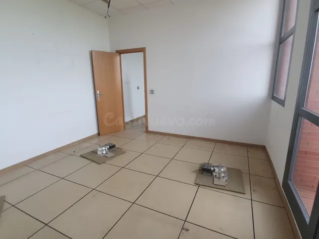 Oficina 520m² en alquiler - Avenida de las Ciencias - foto 4