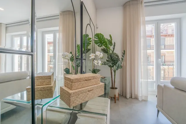 Exclusividad y diseño en el corazón de Goya: Vivienda comple - foto 5