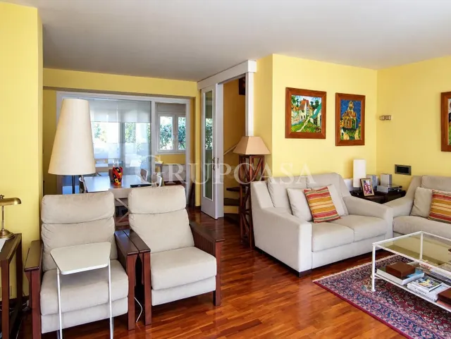 Magnífica Casa en Ciutat Jardí: Espacio, Comodidad y Calidad de Vida — 3