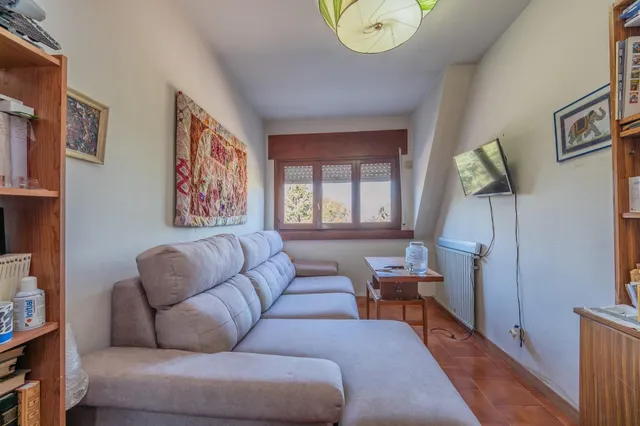 Mansión residencial: Privacidad, naturaleza y gran potencial en Villanueva de la Cañada — 47