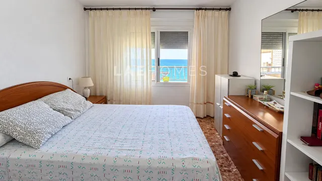Piso con vistas al mar en Campello — 10