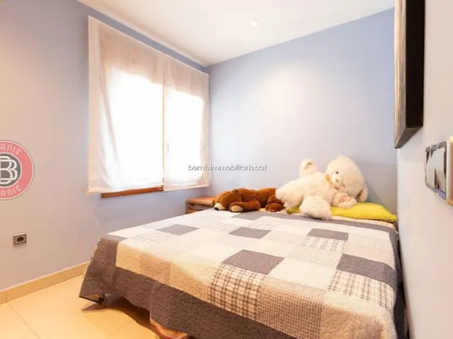 Chalet 5 habitaciones 430m² en venta - Carretera Igualada — 24