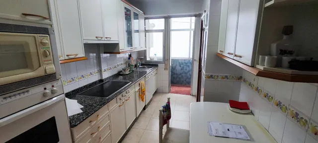 VIVIENDA CON GARAJE EN CALLE NOREAS - foto 5
