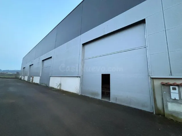 Nave industrial en venta | Polígono de Barros | Los Corrales - foto 4